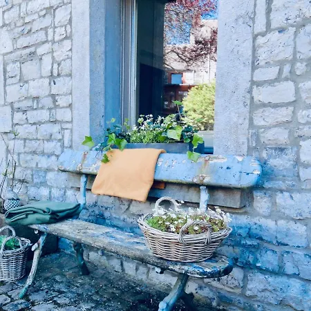 La Maison De Boisseilles Holiday home